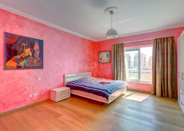 Seafront Apartment Sliema