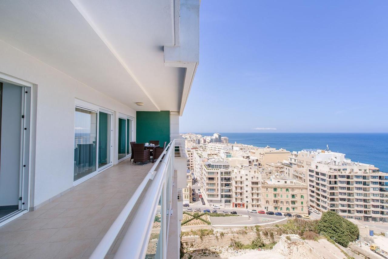 Seafront * Sliema