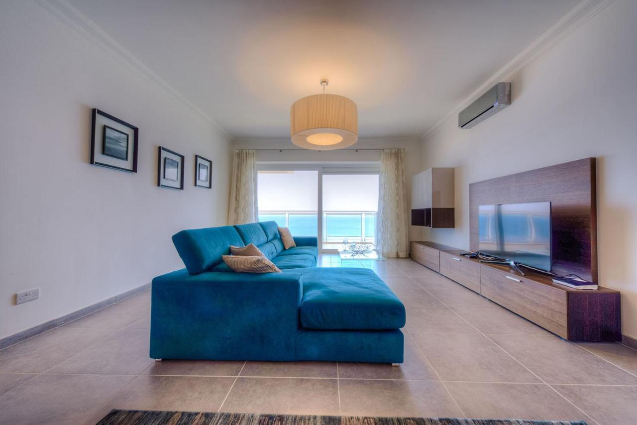 Apartment Seafront