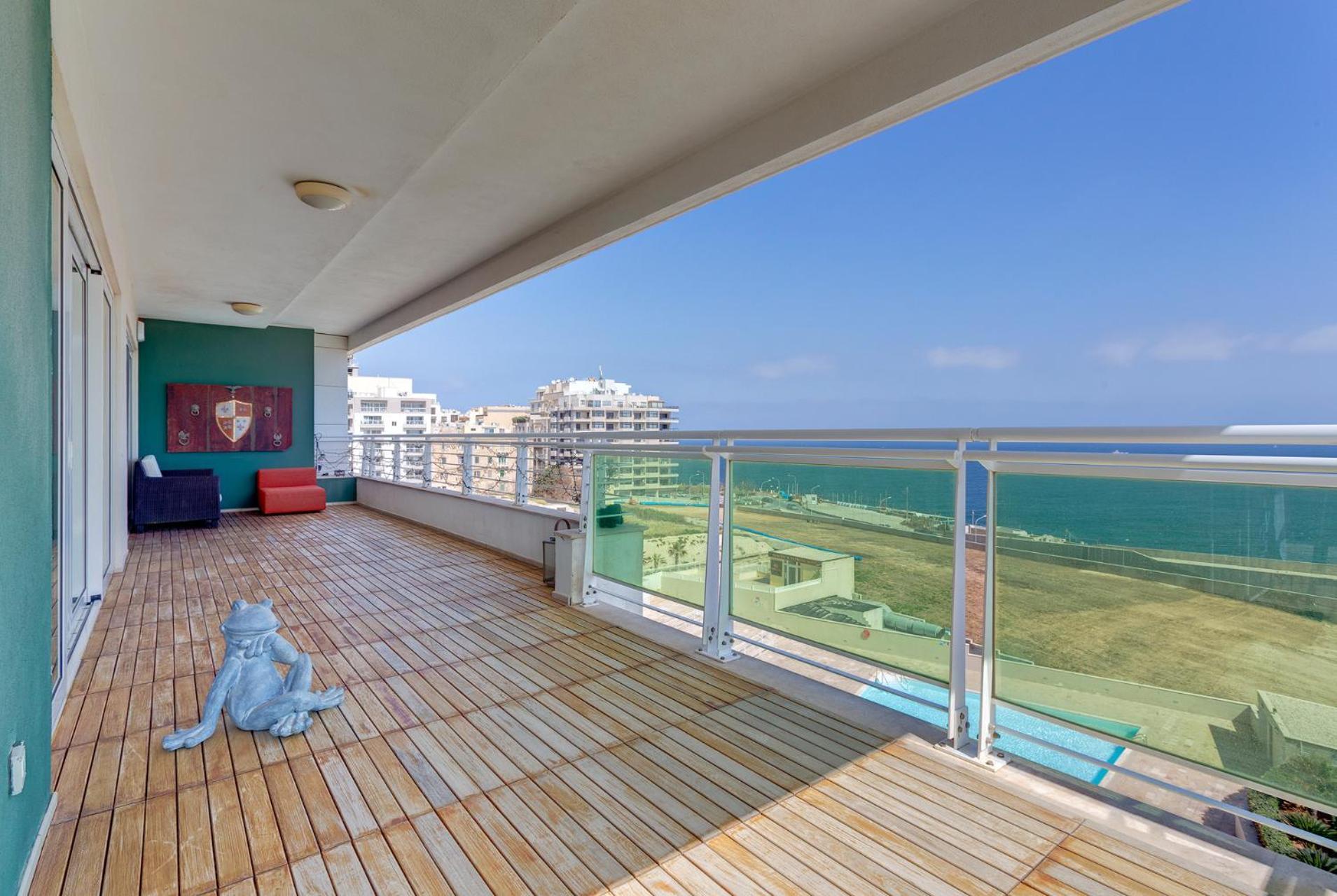 Apartment Seafront *
