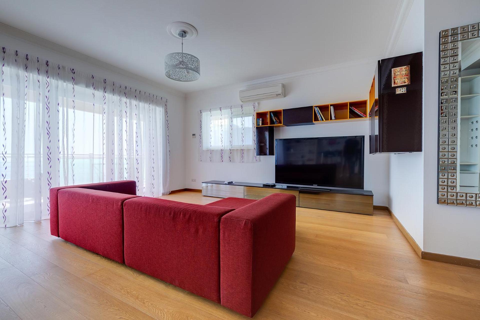 Apartment Seafront