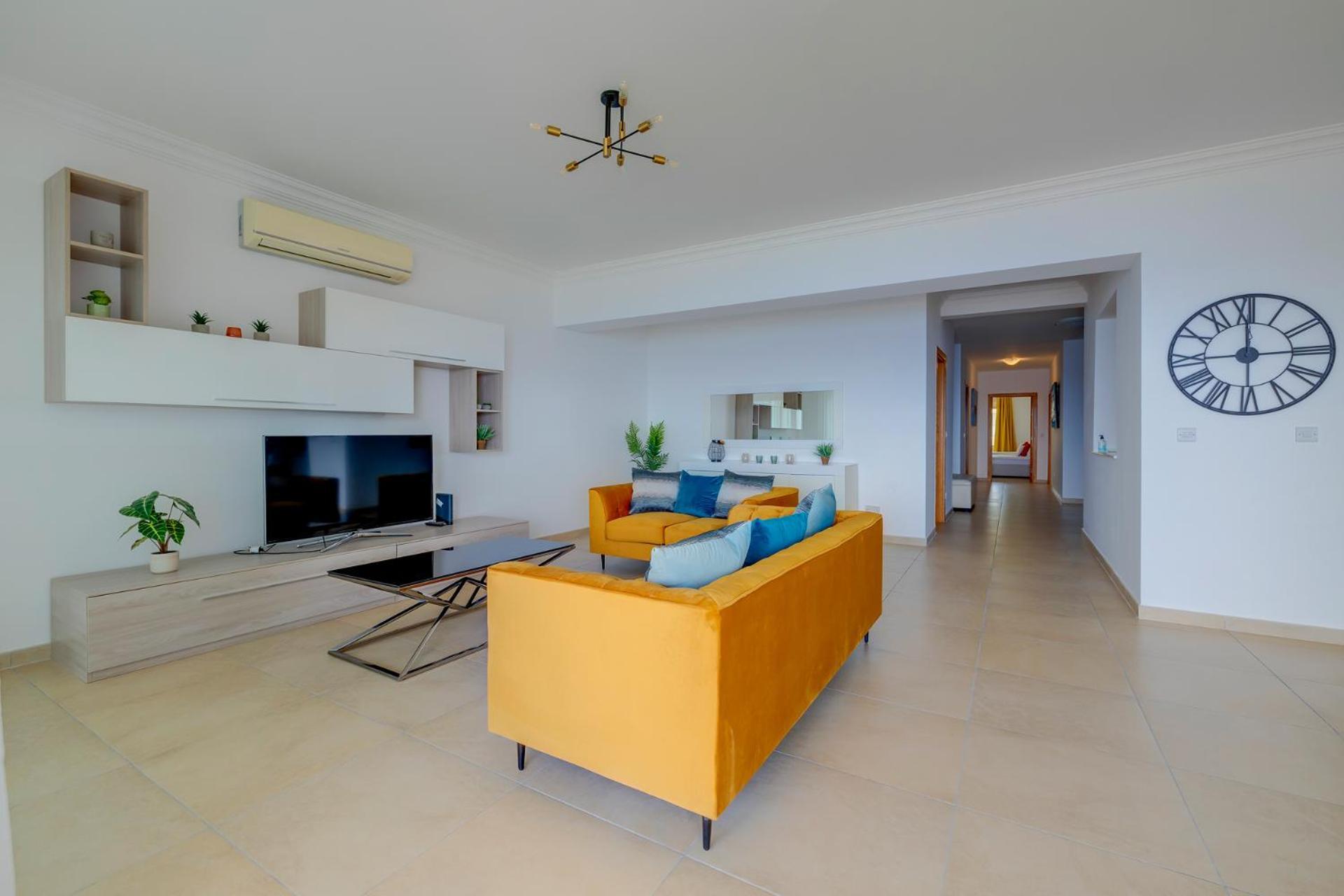 Seafront Apartment Sliema