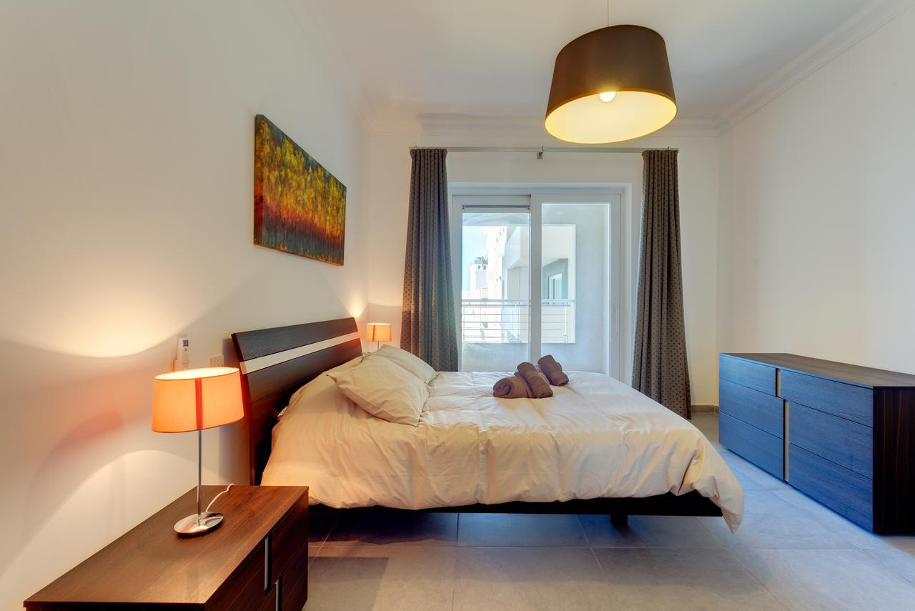 Apartment Seafront Sliema