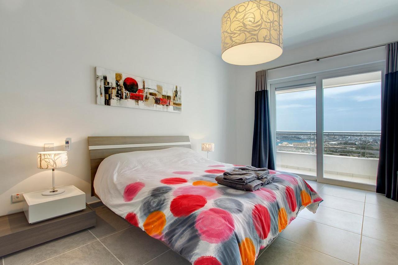 Apartment Seafront *