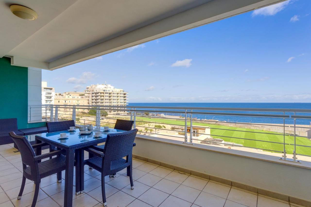 Seafront * Sliema